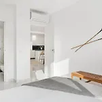 La Maestranza - Luxury Renovated Apartman *